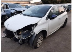 peugeot 208 del año 2015 2