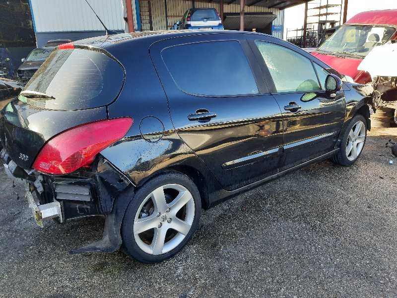 peugeot 308 del año 2008
