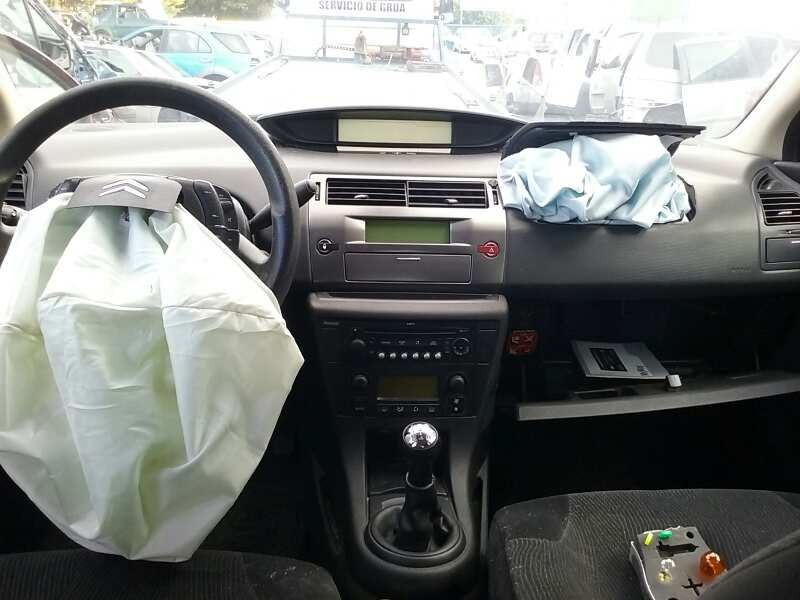 citroën c4 berlina del año 2009