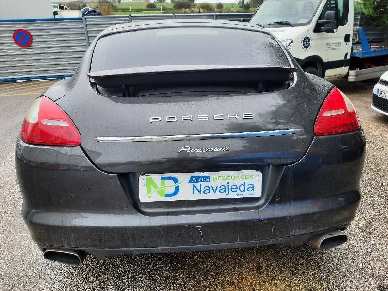 porsche panamera del año 2010