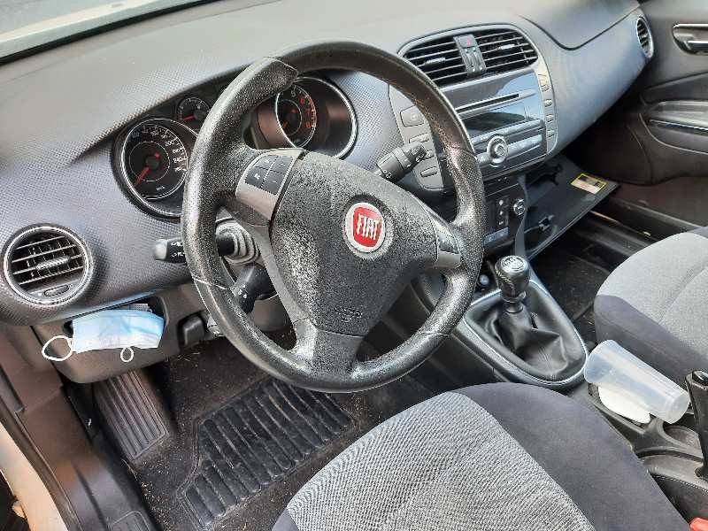 fiat bravo (198) del año 2010