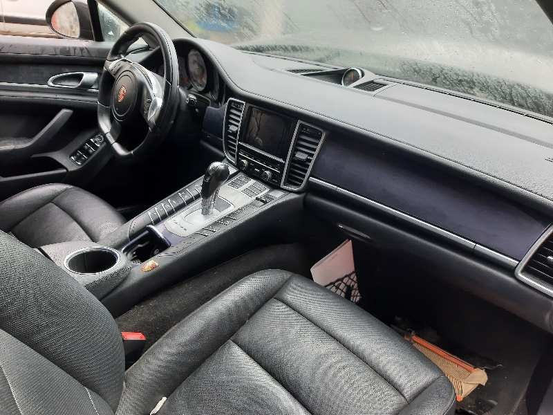 porsche panamera del año 2010