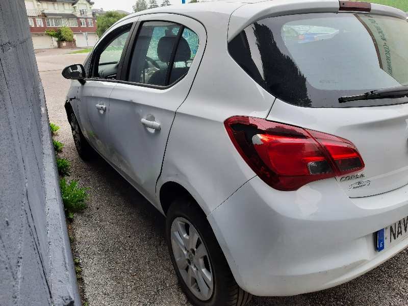 opel corsa e del año 2015