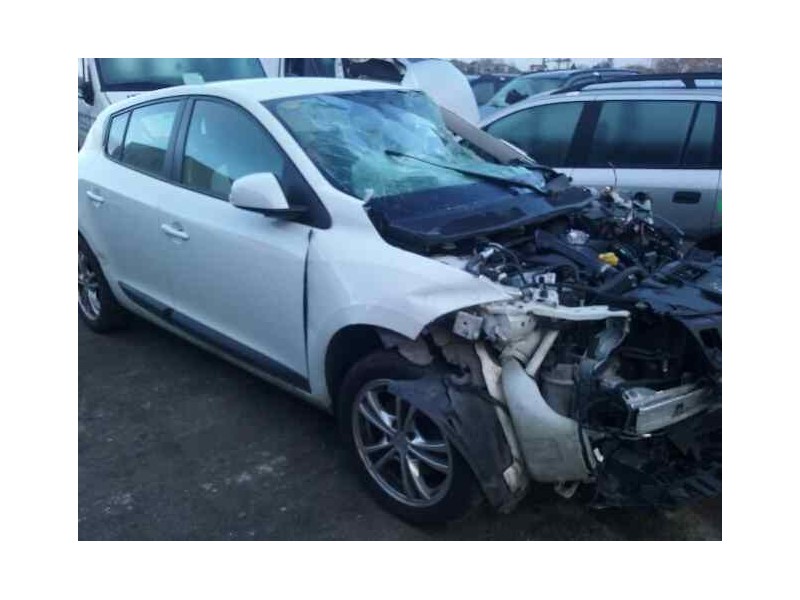 renault megane iii berlina 5 p del año 2012