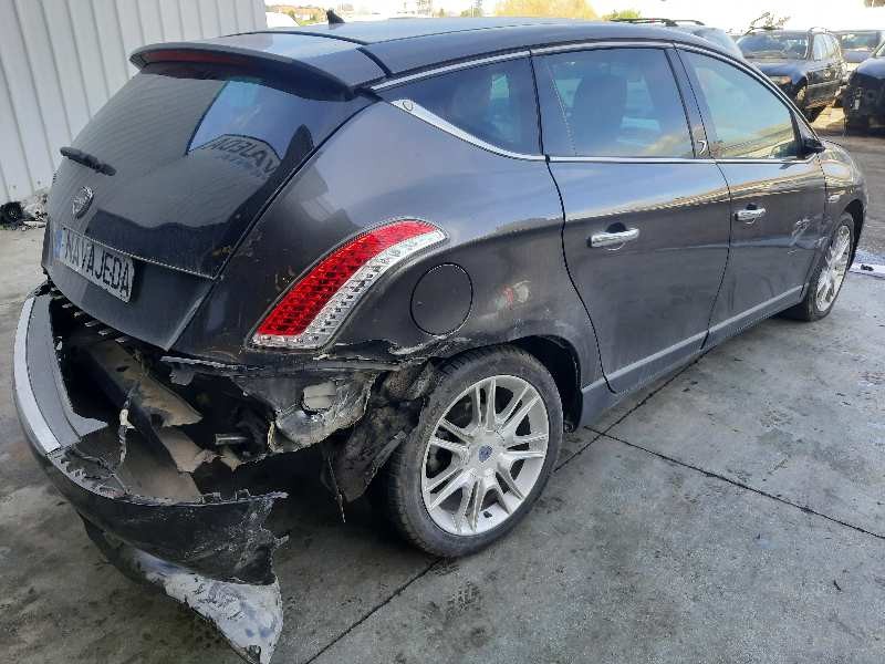 lancia delta (181) del año 2010