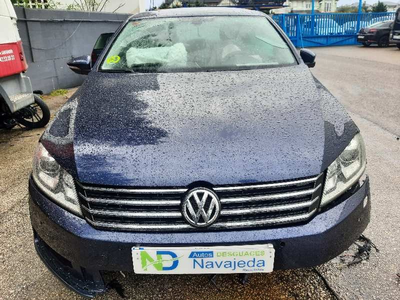 volkswagen passat lim. (362) del año 2012
