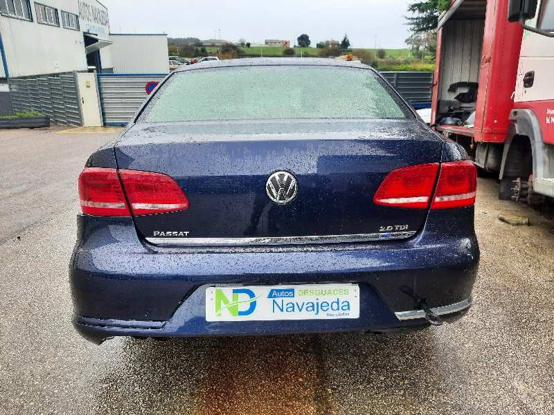 volkswagen passat lim. (362) del año 2012