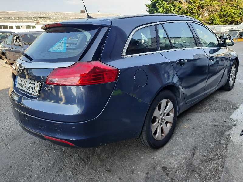 opel insignia sports tourer del año 2010