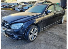 mercedes-benz clase c (w204) berlina del año 2008 2