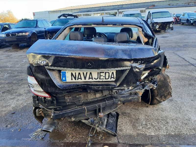 mercedes-benz clase c (w204) berlina del año 2008