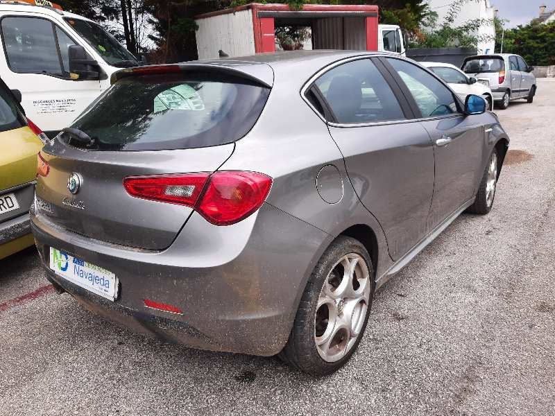 alfa romeo giulietta (191) del año 2010