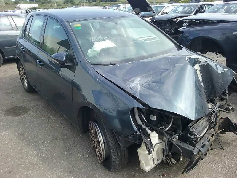 volkswagen golf vi (5k1) del año 2009