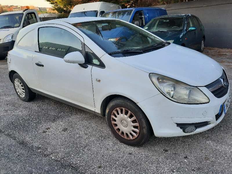 opel corsa d del año 2008