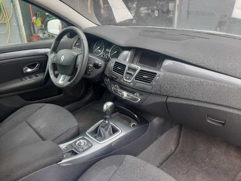 renault laguna iii del año 2010