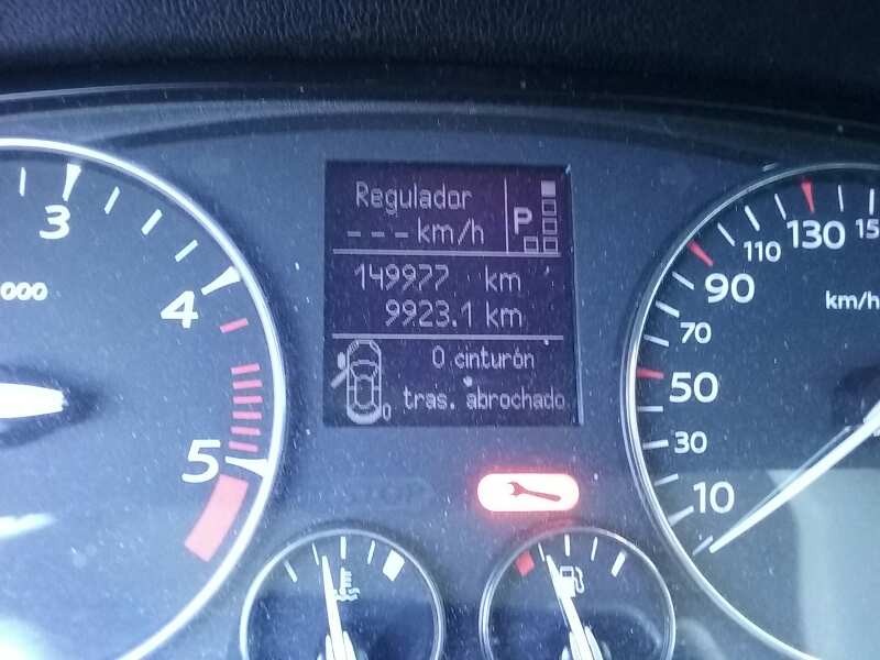 renault laguna coupe del año 2010