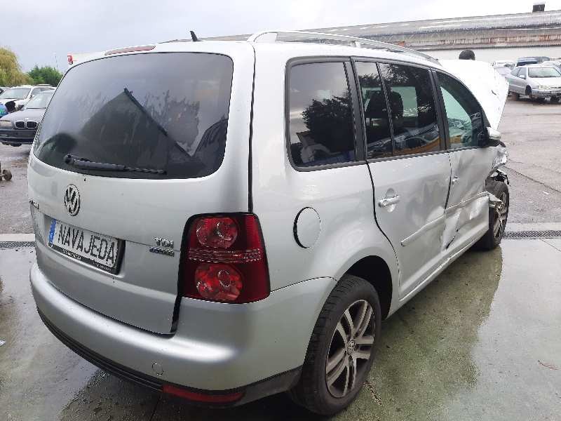 volkswagen touran (1t2) del año 2009
