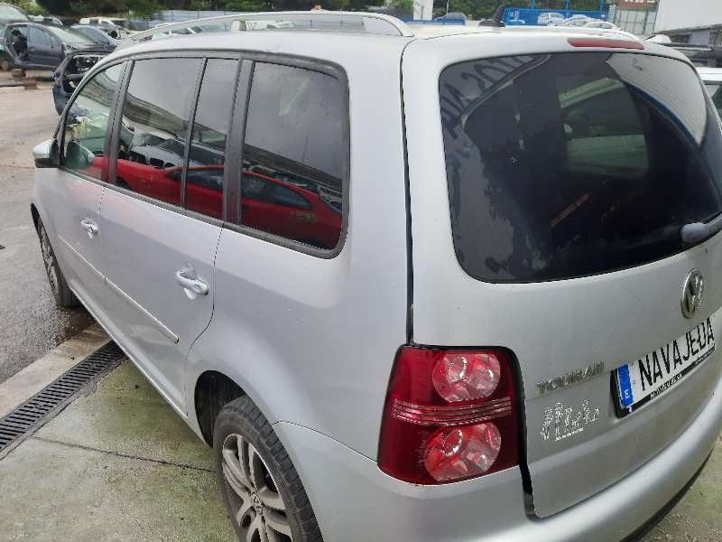 volkswagen touran (1t2) del año 2009