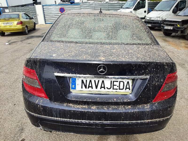 mercedes-benz clase c (w204) berlina del año 2010