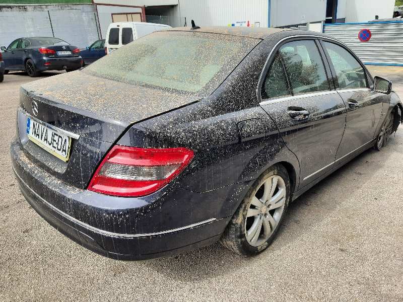 mercedes-benz clase c (w204) berlina del año 2010