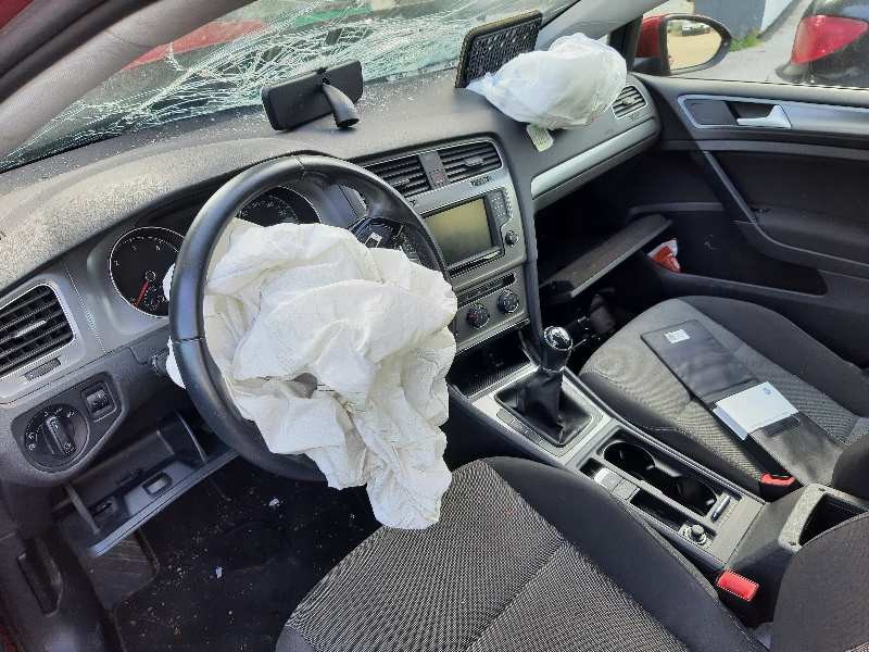 volkswagen golf vii lim. del año 2016