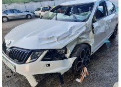 skoda octavia lim. (5e3) del año 2018 2