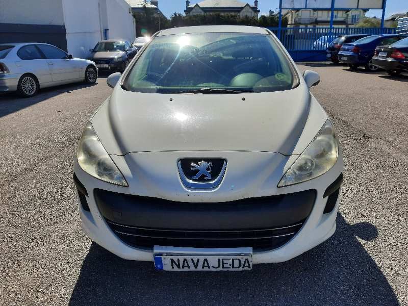 peugeot 308 del año 2008