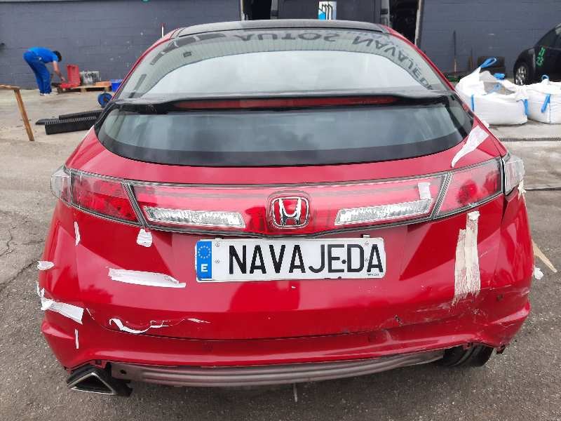 honda civic berlina 5 (fk) del año 2009