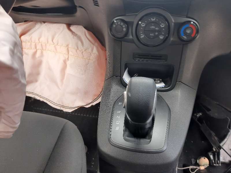 ford fiesta (ccn) del año 2016