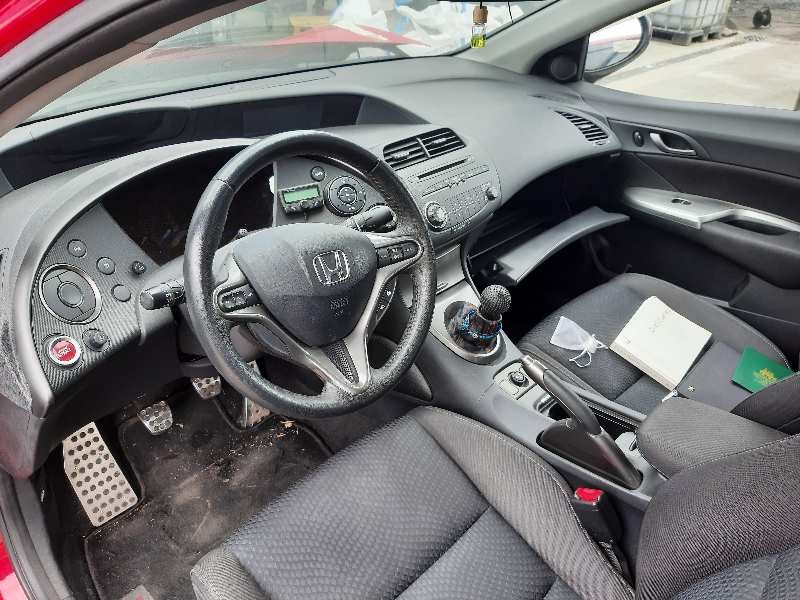 honda civic berlina 5 (fk) del año 2009