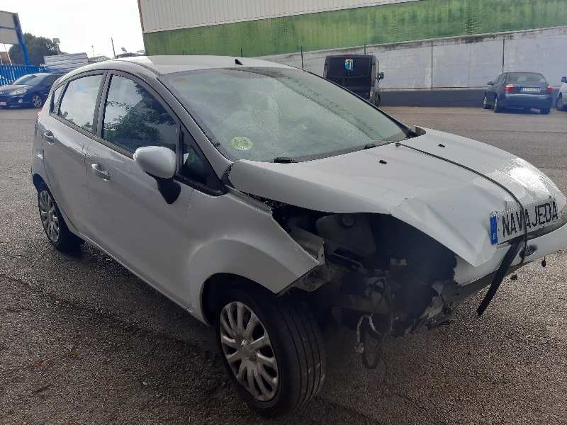 ford fiesta (ccn) del año 2015