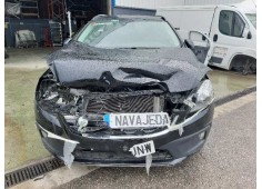 volvo v40 del año 2016