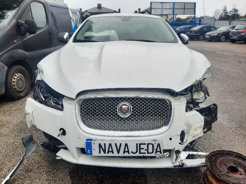 jaguar xf del año 2014