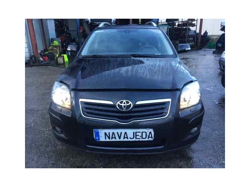 toyota avensis wagon (t25) del año 2008