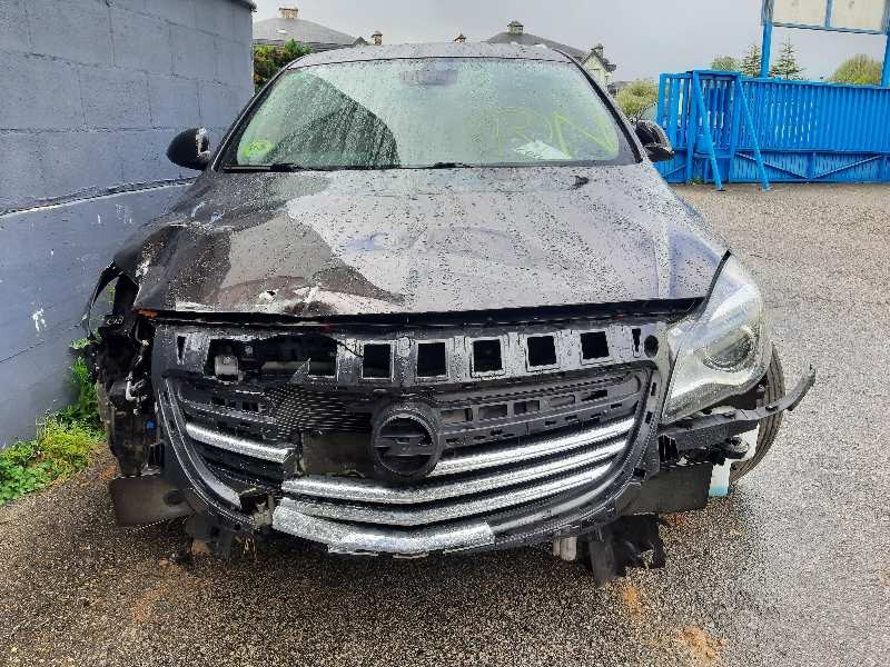 opel insignia berlina del año 2015