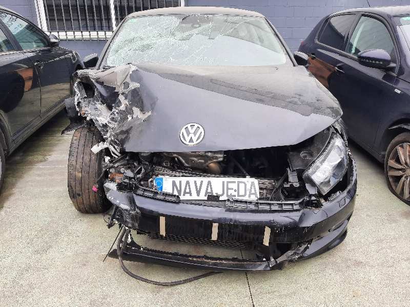 volkswagen scirocco (137) del año 2010