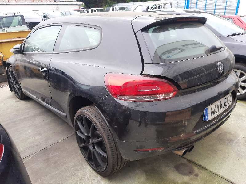 volkswagen scirocco (137) del año 2010