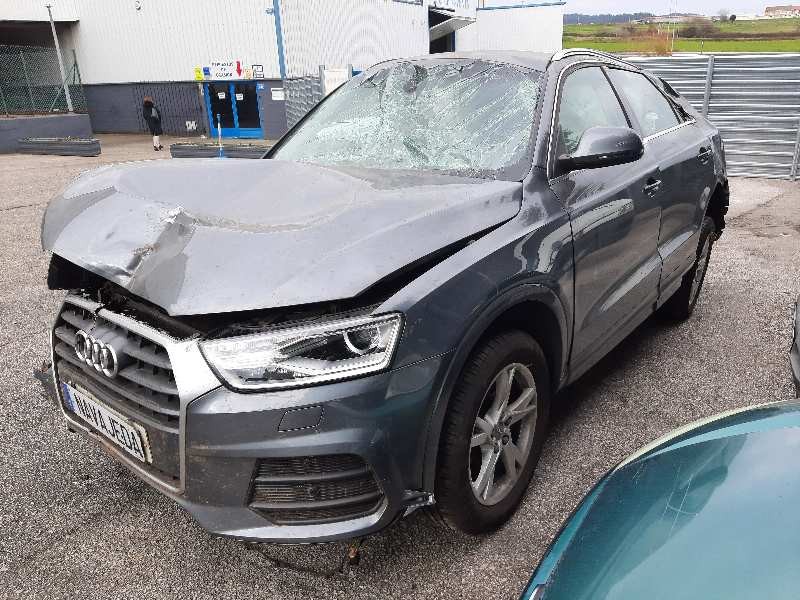 audi q3 (8ug) del año 2015