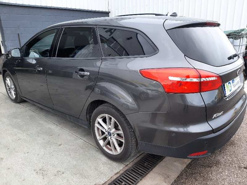 ford focus turn. del año 2017