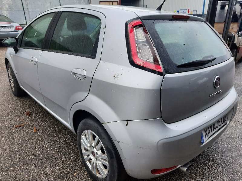 fiat punto (199) del año 2014