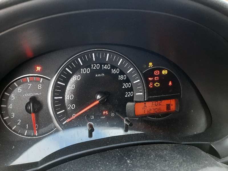 nissan micra (k13) del año 2015