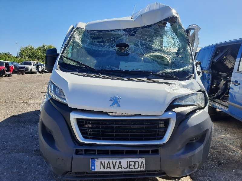 peugeot boxer caja cerrada del año 2015