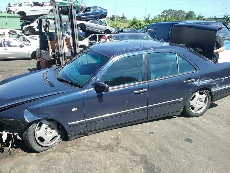 mercedes-benz clase e (w210) berlina diesel del año 2008