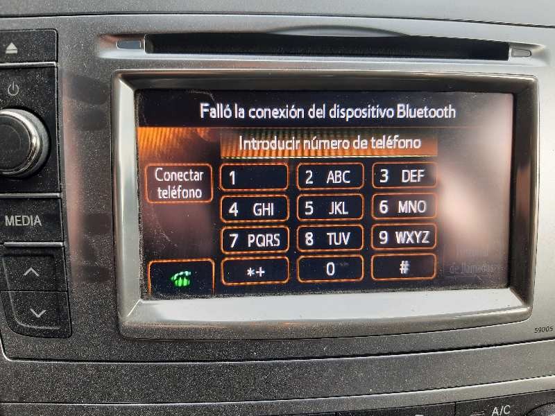 toyota avensis cross sport (t27) del año 2012