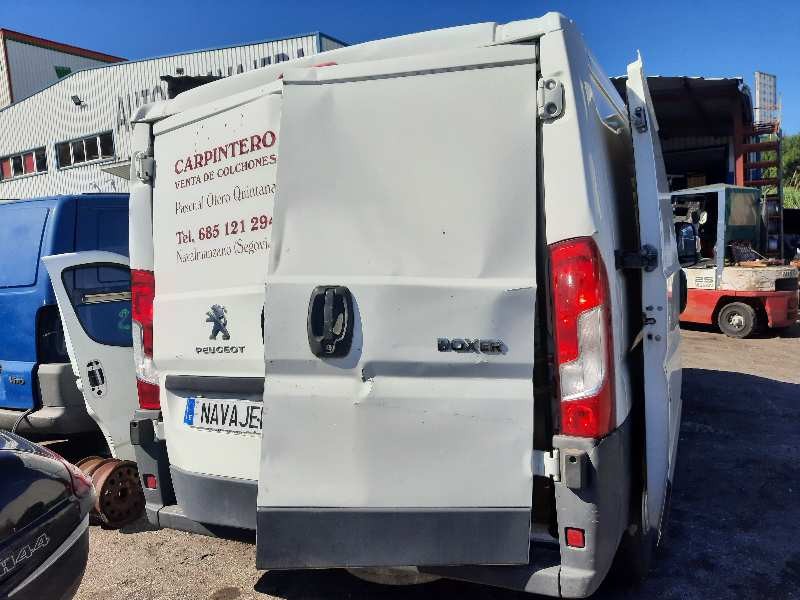 peugeot boxer caja cerrada del año 2015