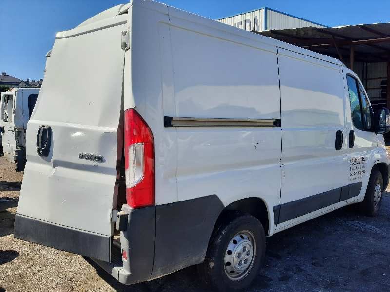 peugeot boxer caja cerrada del año 2015