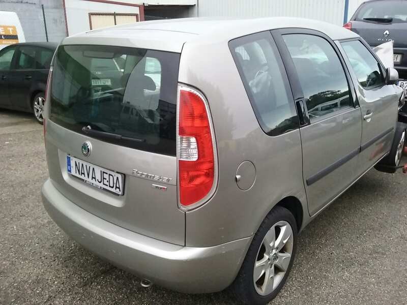 skoda roomster (5j7) del año 2008