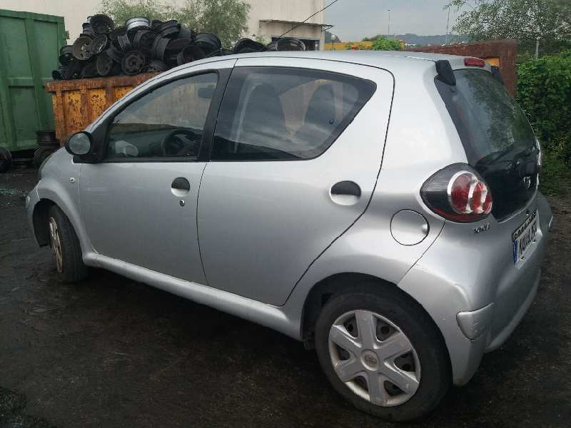 toyota aygo (kgb/wnb) del año 2011