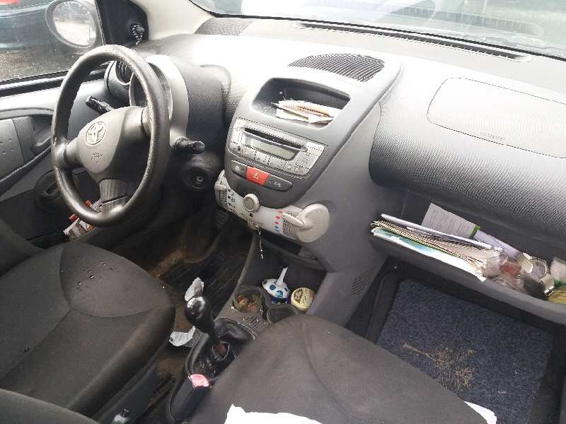 toyota aygo (kgb/wnb) del año 2011