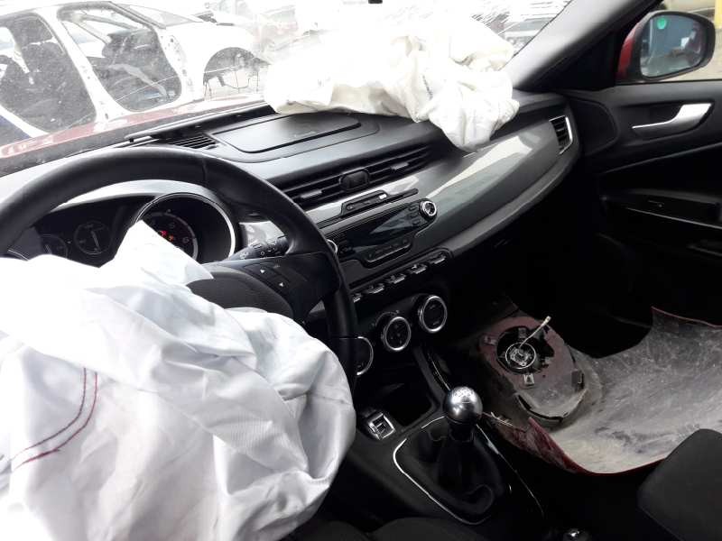 alfa romeo giulietta (191) del año 2011