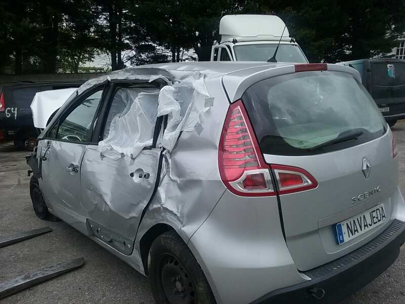 renault scenic iii del año 2010